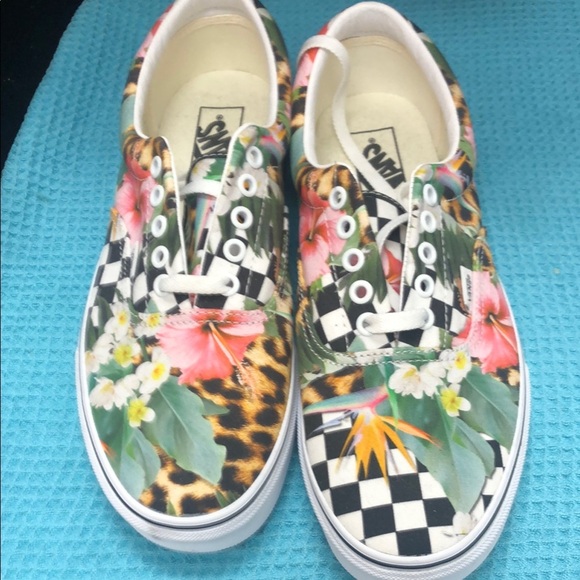 Vans Floral Checkered Sneakers - Multicolor - Picture 4 of 6